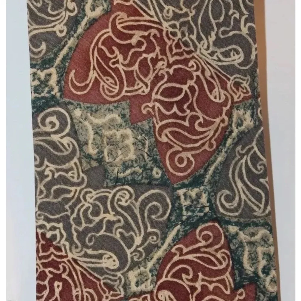 2/$20 Venanzi Men Neck Tie 100% Silk Abstract Cognac Wavy Design Gray Green - Picture 6 of 6